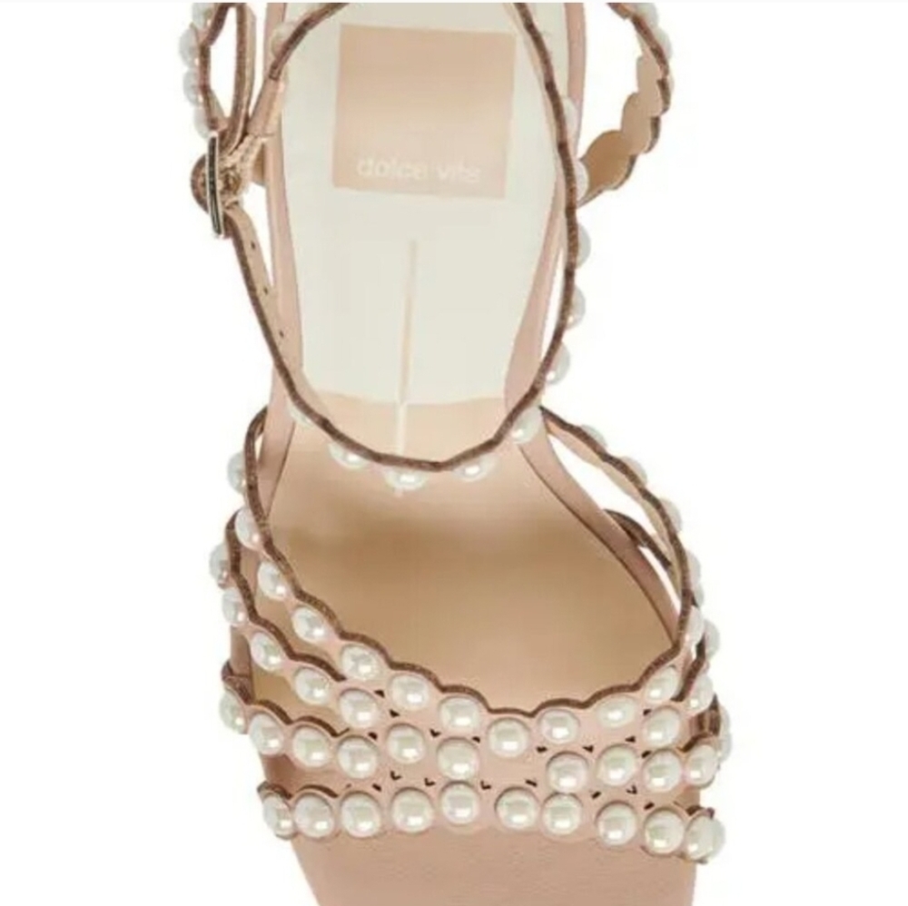 🩷🔹️DOLCE VITA 🔹️Leather Hellen Faux Pearl Dress Heels in Light Blush - Picture 3 of 6